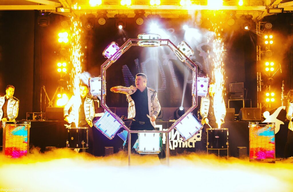 LED Drum Acts